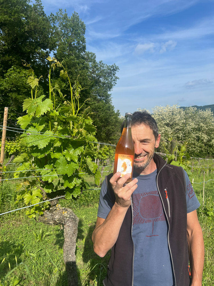 Der Winzer vom Weingut Crocizia aus der Emilia Romagna in Italien